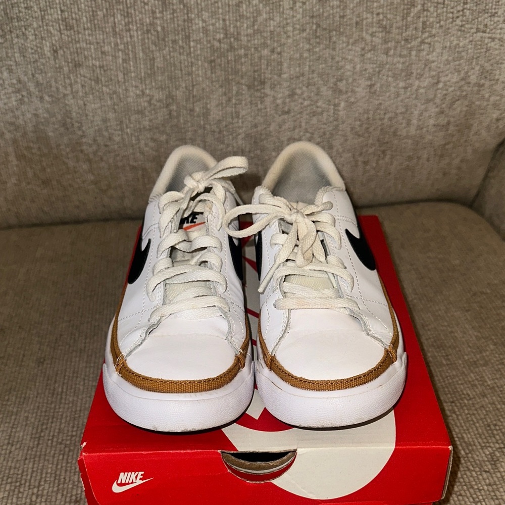 Nike Kids White and Tan Sneakers